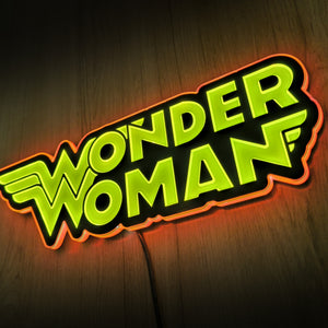 DC Classics - Wonder Woman LED Logo Light